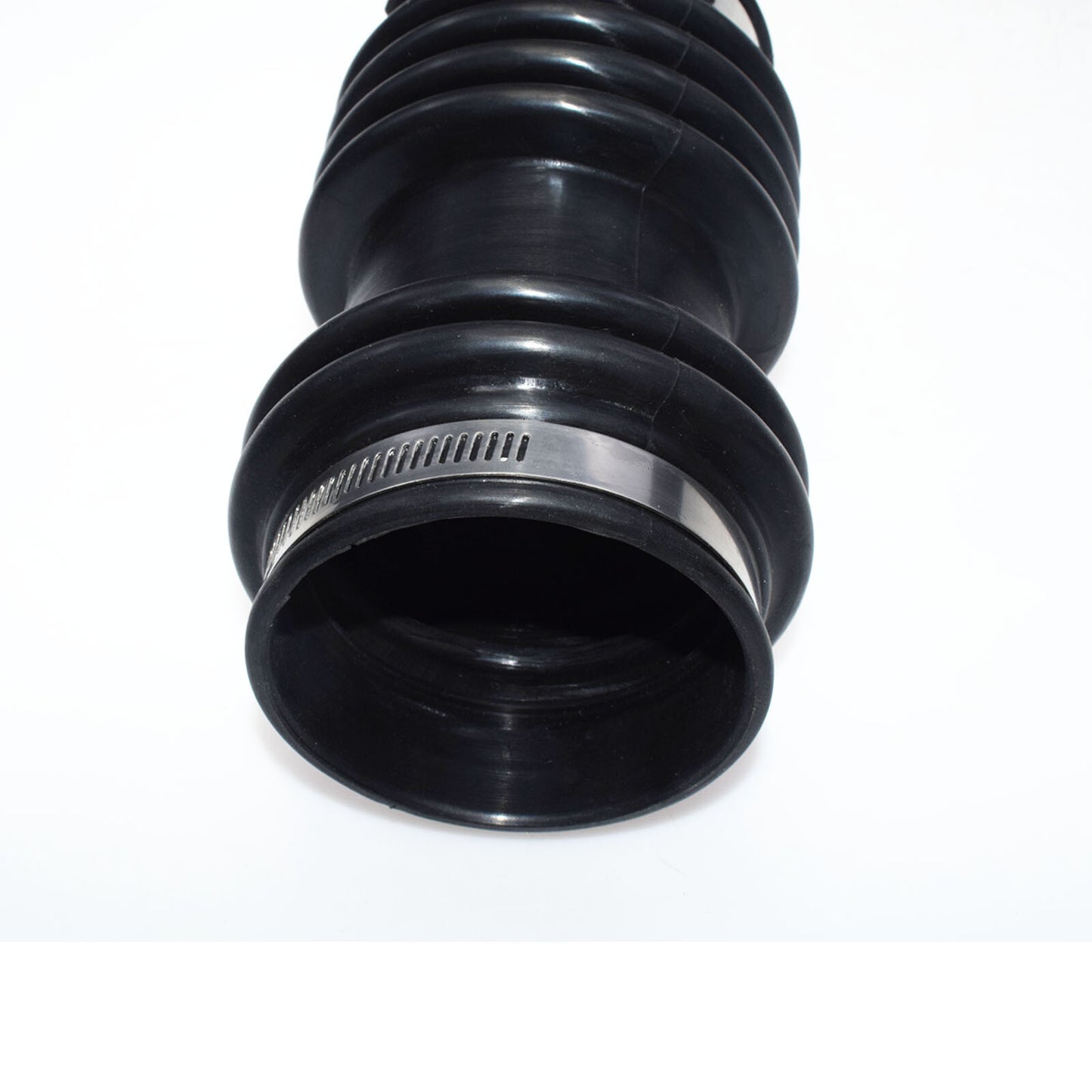 Intake hose boot 16576-CG000 is suitable for Infiniti M35 FX35 06-2008 3.5L V6. Q