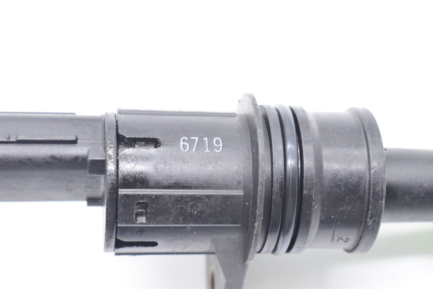 Vehicle Speed Sensor F532-17-400A for Mazda MX-3 Protege Protege 5 Q