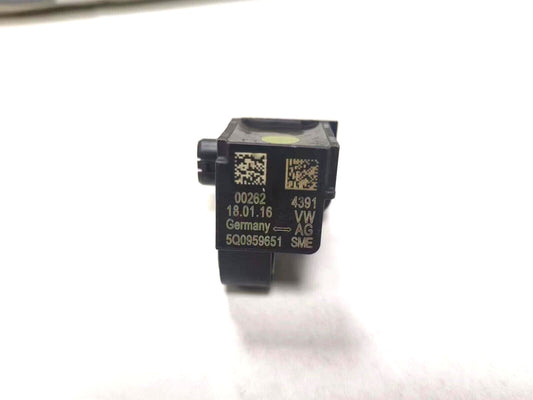 for Audi Equipment Manufacturer Collision Impact Sensor 5Q0959651- n
