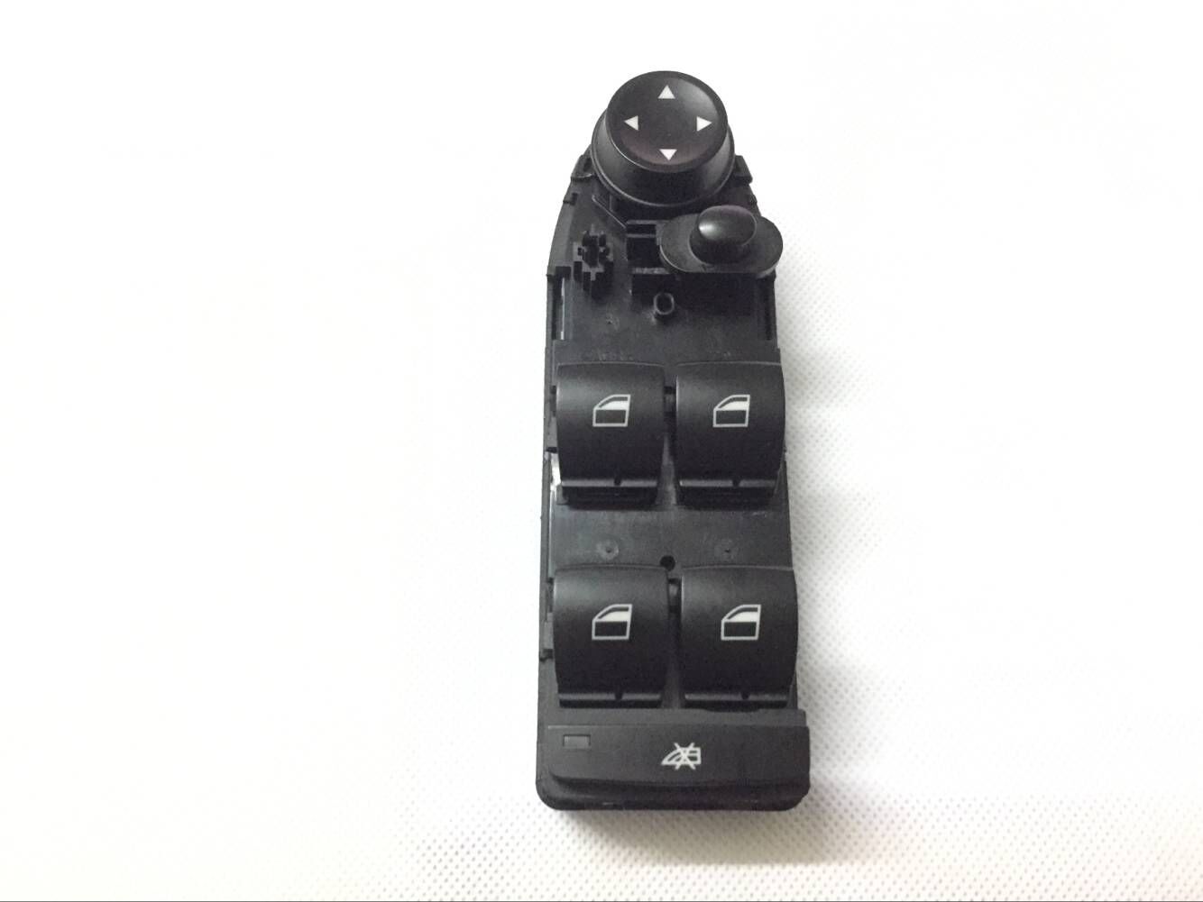 The new black window mirror switch control unit is compatible with E90 318i 320i 325i. n