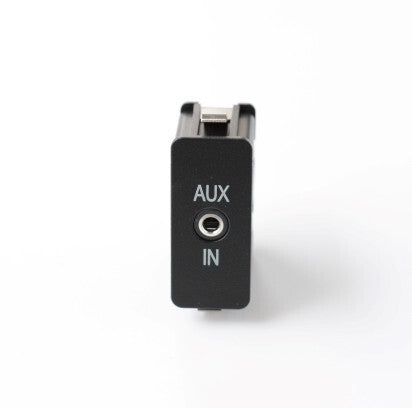 AUX Auxiliary Input Socket For E60 E87 E90 E92 E93 F30 F10 F12 E70 for Mini E53 v