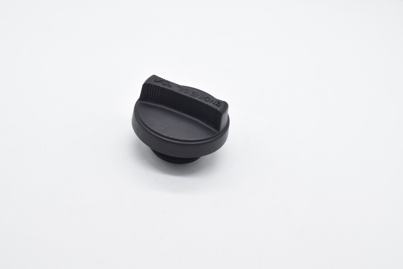 12180-31010 for Toyota CAP SUB-ASSY, OIL FILLER Q