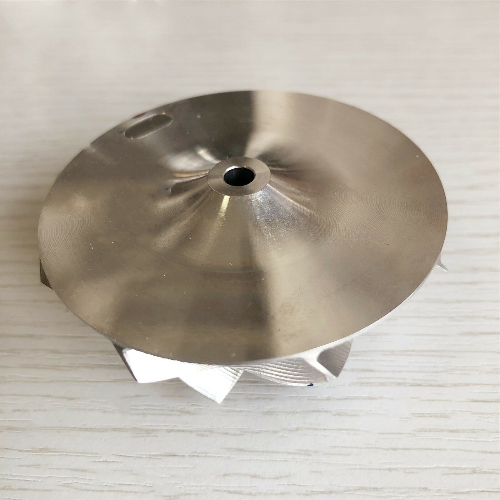 GT15-25 49.70/67.40 mm 8+0 insert spot milling, air profile blank compressor wheel