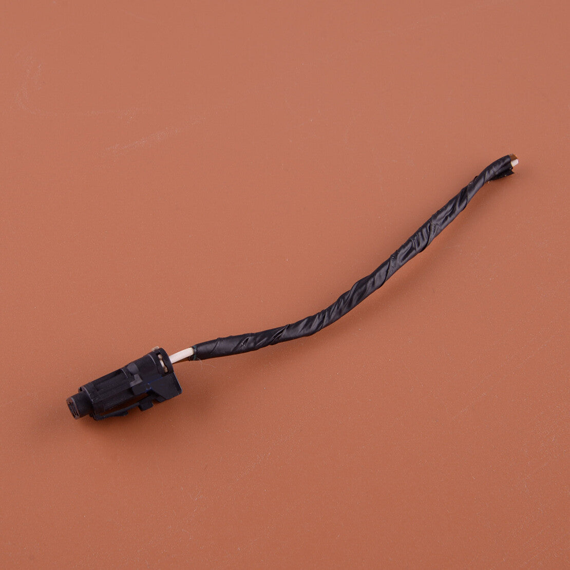 Ambient Temp Air Temperature Sensor Plug Fit for Hyundai Accent for Kia Forte Q