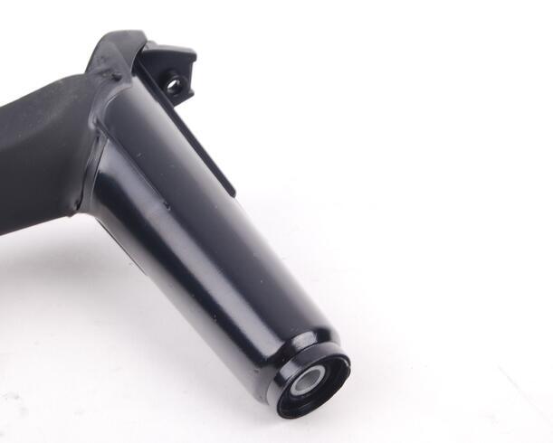 1-piece black inner door panel handle pull edge cover for X5, X6, E70- n