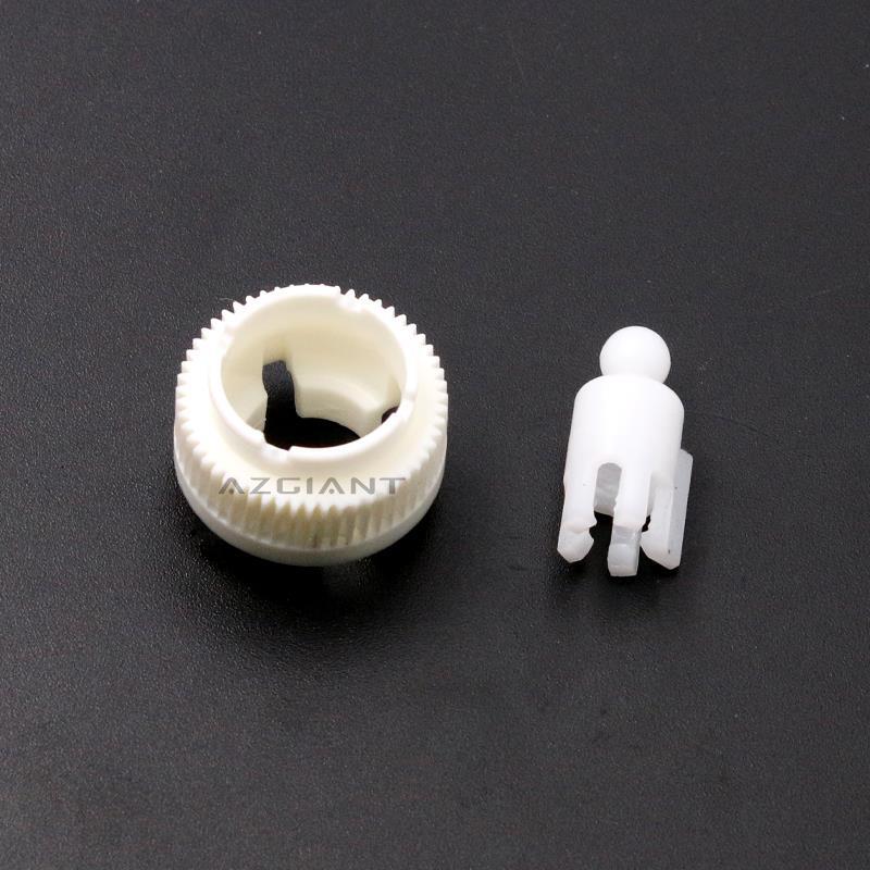 Replacement gear for automotive side mirror adjustment motor suitable for Toyota RAV4 (MK II) 2000 - 2003
