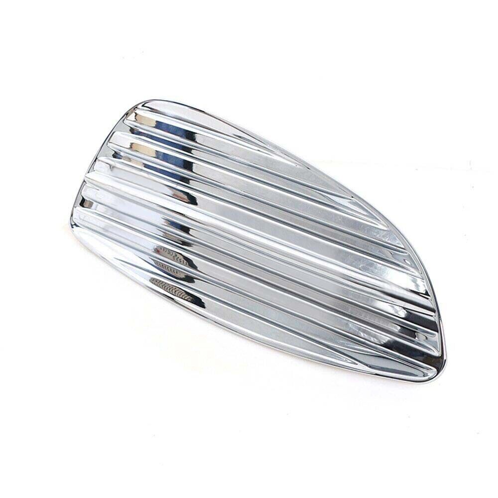 A pair of front fog light protective covers with chrome trim suitable for Mercedes-Benz V-Class V260 V250 V220 2014-2019
