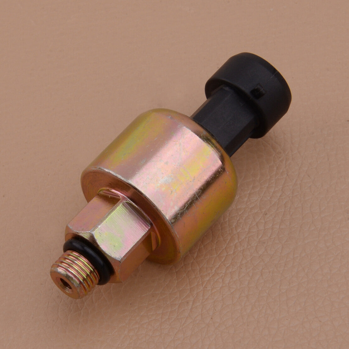 Oil Rail Pressure Sensor Fit for Isuzu Trooper 4JX1 for Holden /GM 97137042 v