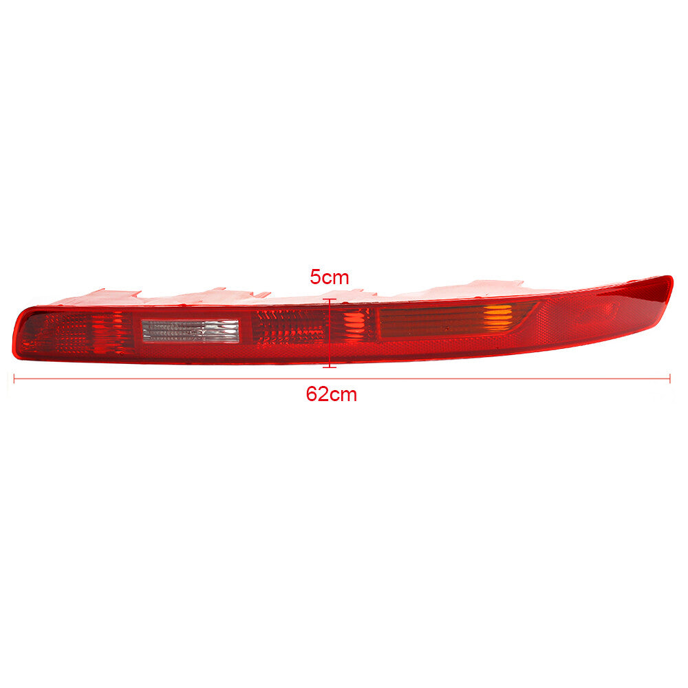 The reverse stop fog light on the lower bumper of the right rear taillight is applicable to 2006-2015 for Audi Q7 models.