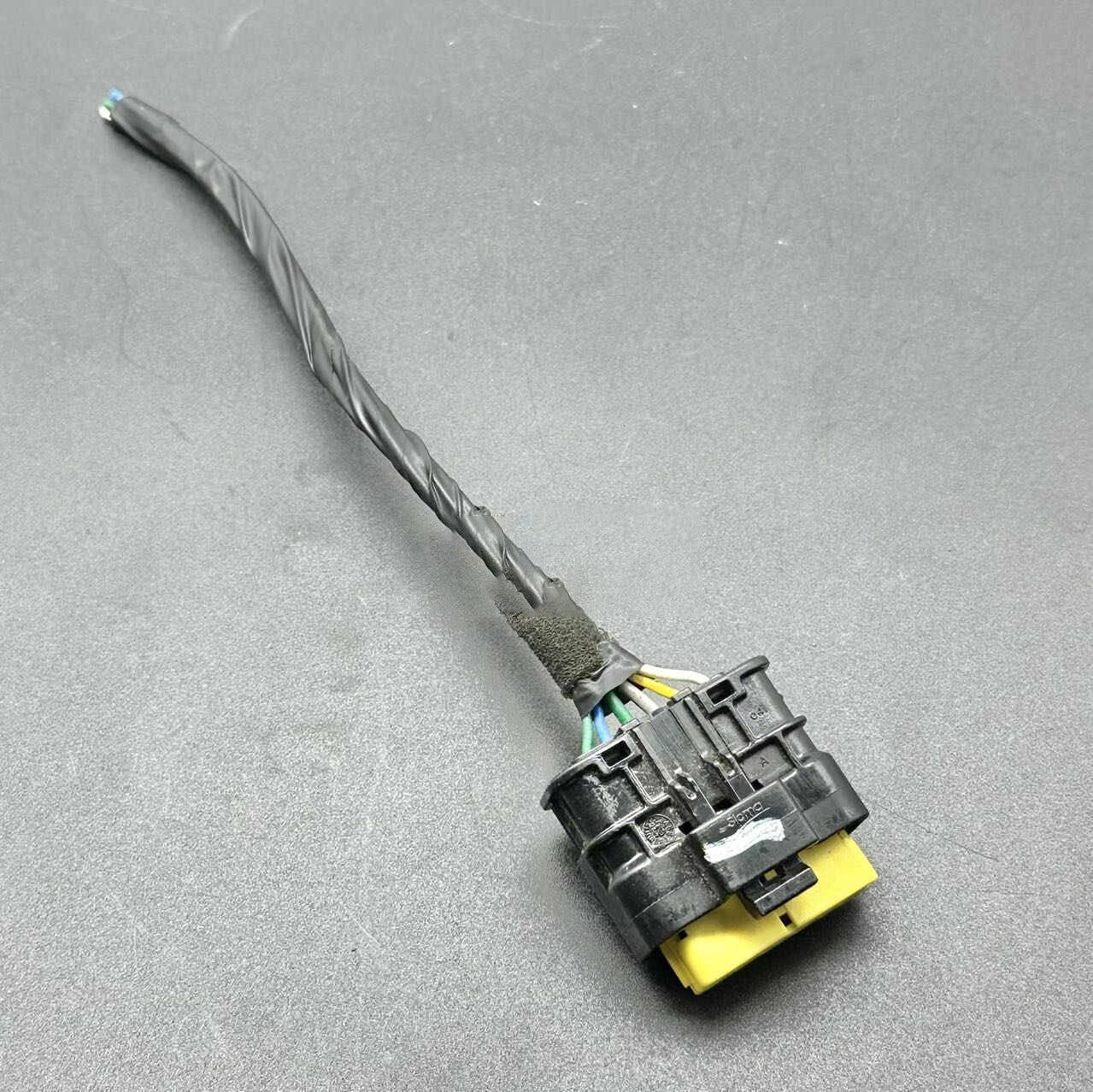 10-pack wholesale 6-port taillight harness plug for - n