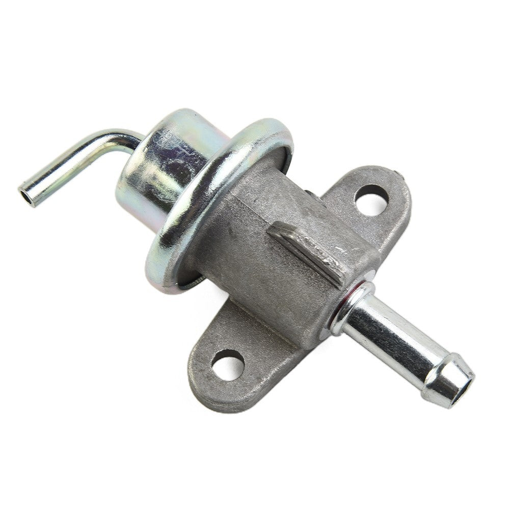 new automotive engine parts: pressure regulator and fuel injector suitable for CBR954R 02-2003- n
