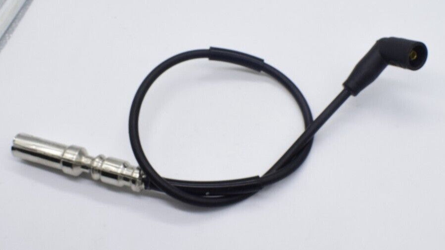 Seats for Volkswagen for Audi and for Skoda 06A035255C 1.6 gasoline vehicles: ignition coil and ignition cable.