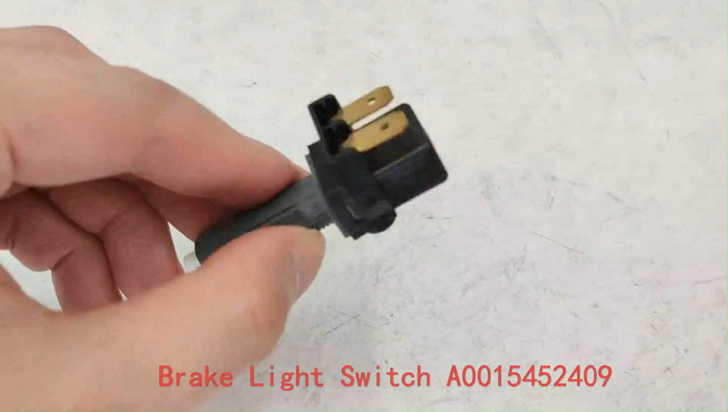 Brake Light Switch A0015452409 for Benz Truck Atego Axor 0015452409 463110 BS460 v
