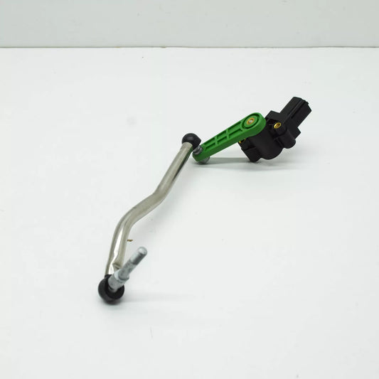 Fuel door opener lock motor gear is suitable for 2012-2018 for Peugeot 508 and 2008-2012 for Citron C4. D