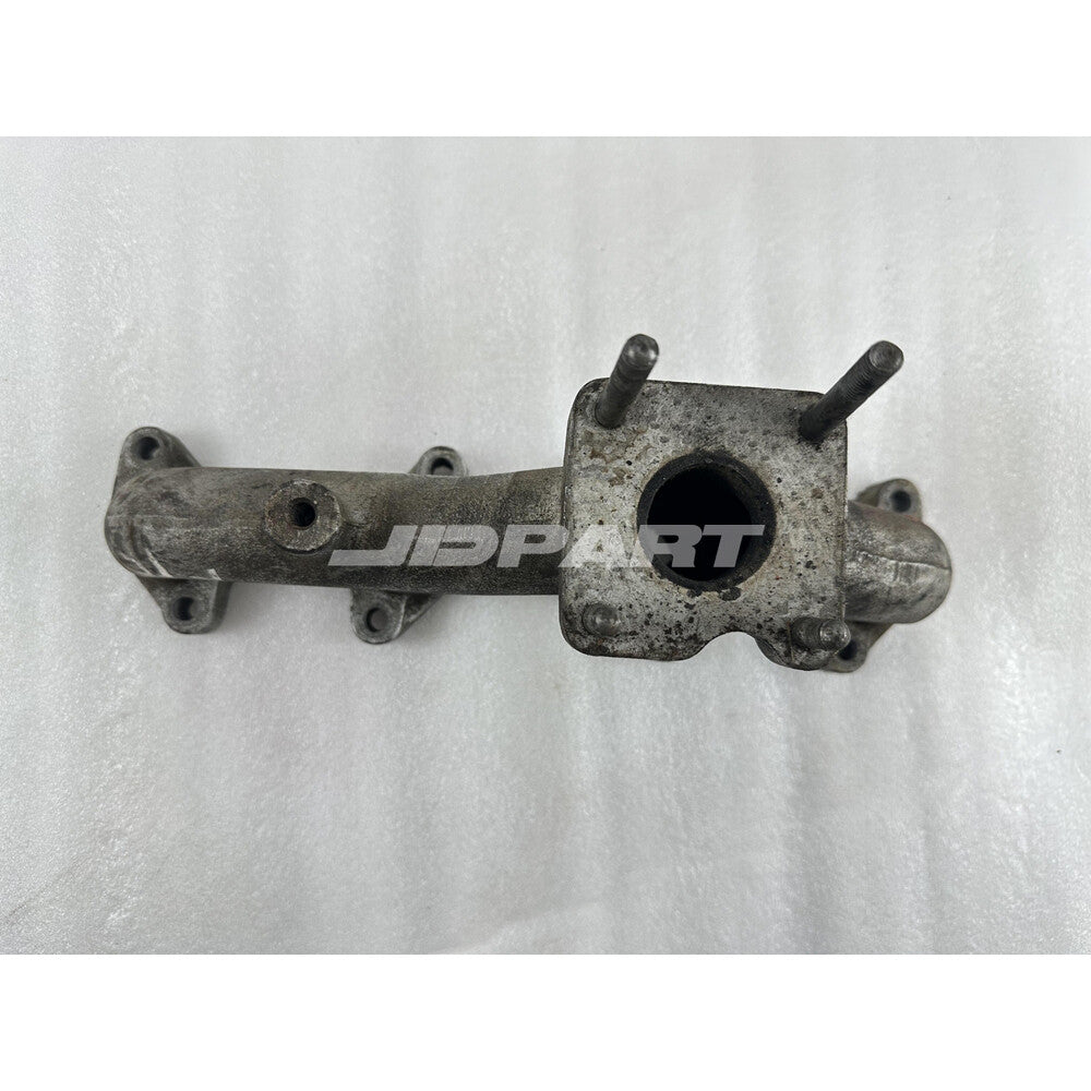 K4E exhaust manifold is suitable for excavator engine parts.