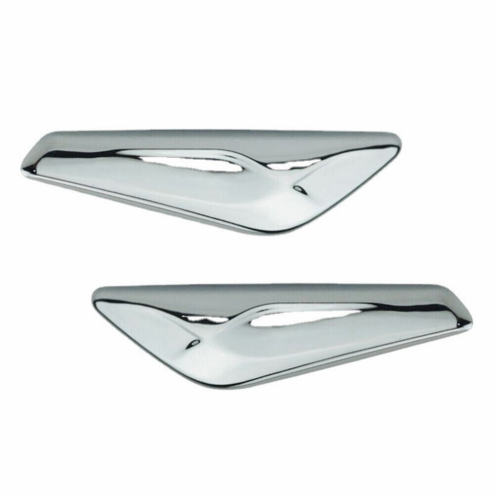 Polishing machine 51117338569/570 for a pair of chrome front fender trim pieces. Suitable for BMW F25 F26.