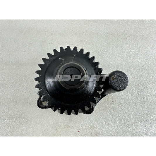 29T 3TNV82 oil pump 129001-32001 is suitable for excavator engine parts.