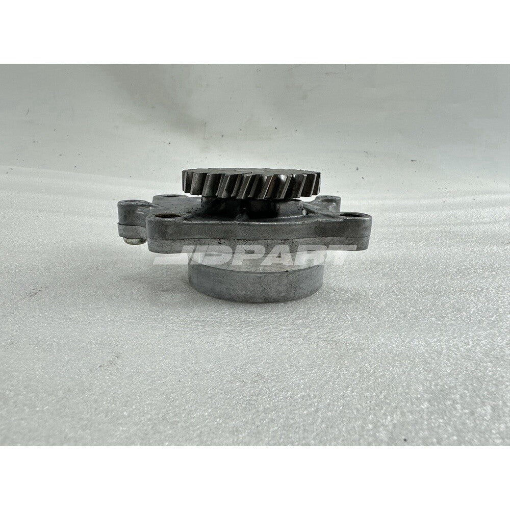 24T S4L S3L oil pumps are suitable for engine spare parts.