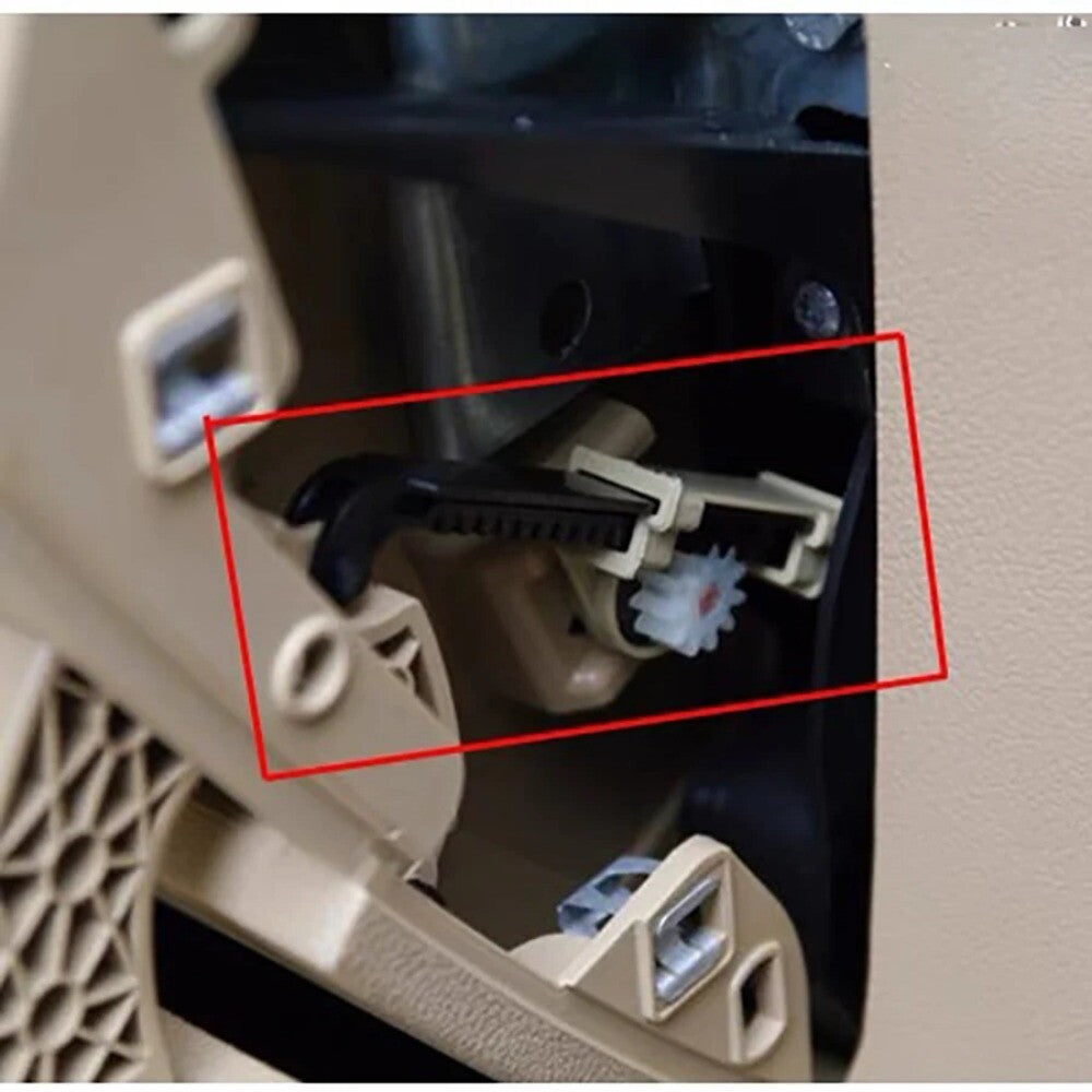 Fuel door opener lock motor gear is suitable for 2008-2014 for Citron C4 Picasso and 2006-2012 C6 models. E