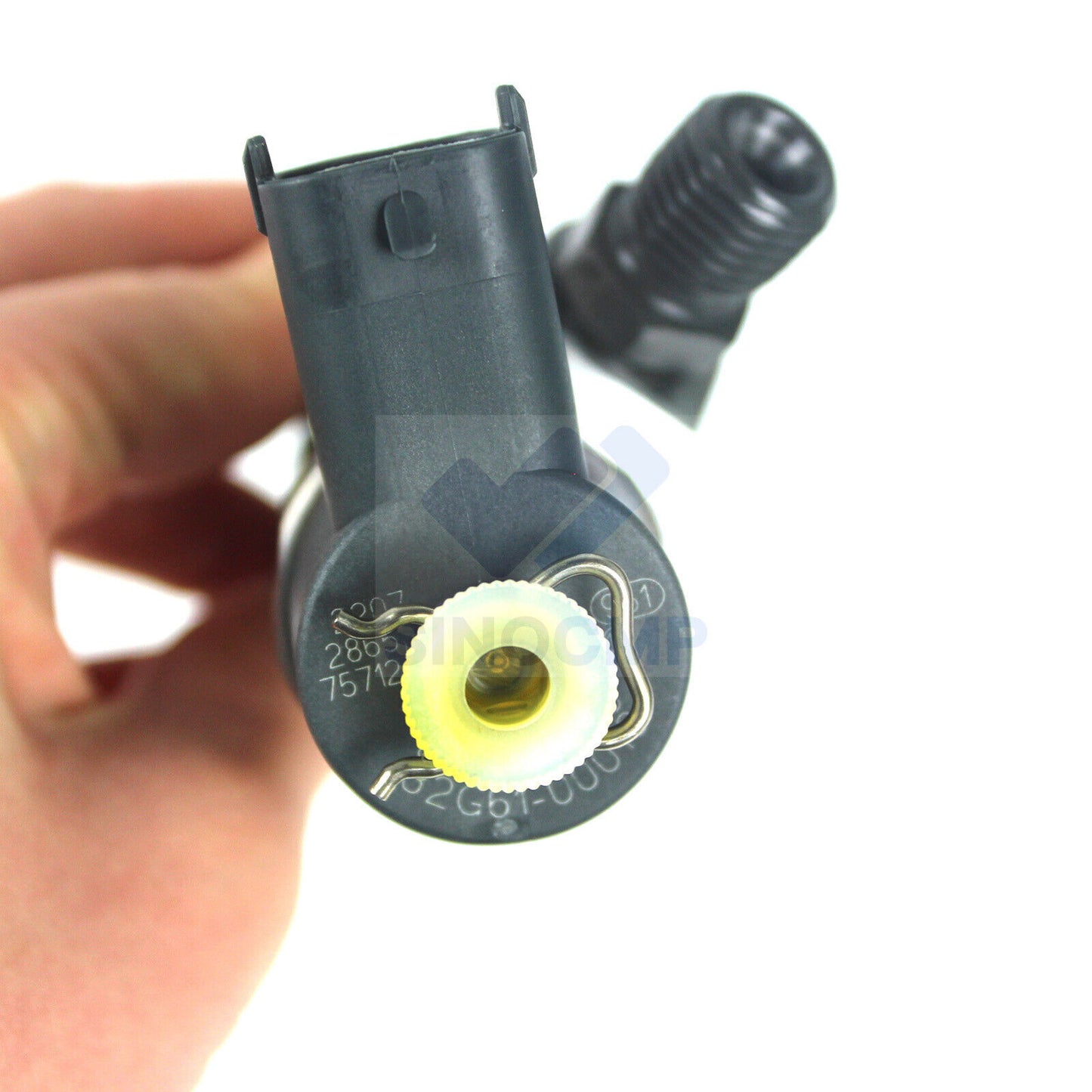 D04FR Fuel Injector for VA32G6100010 095000-6351 0445120126 0445120048 Injector