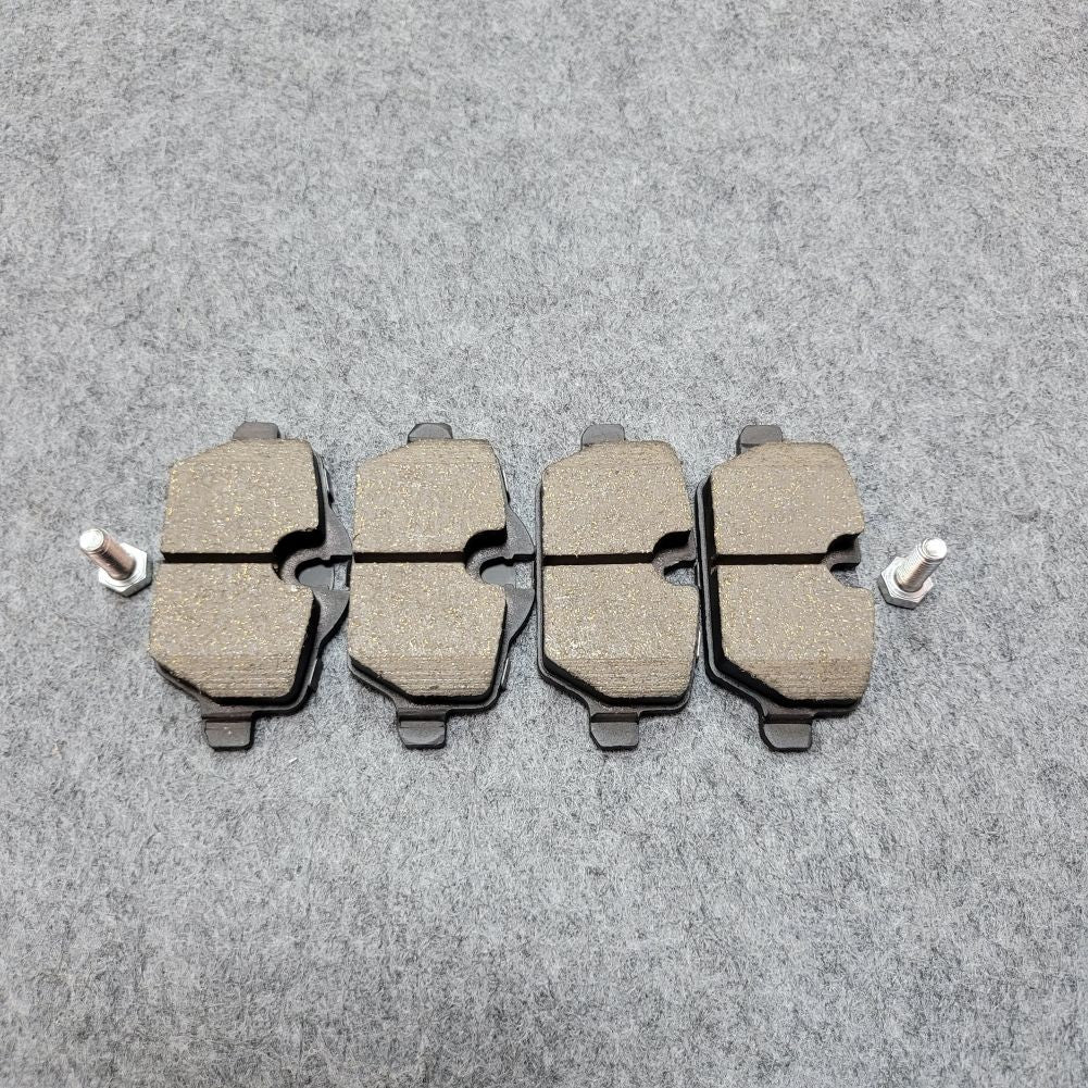 Brake Pads Set for BMW 118 E81, E87 04-11 Q