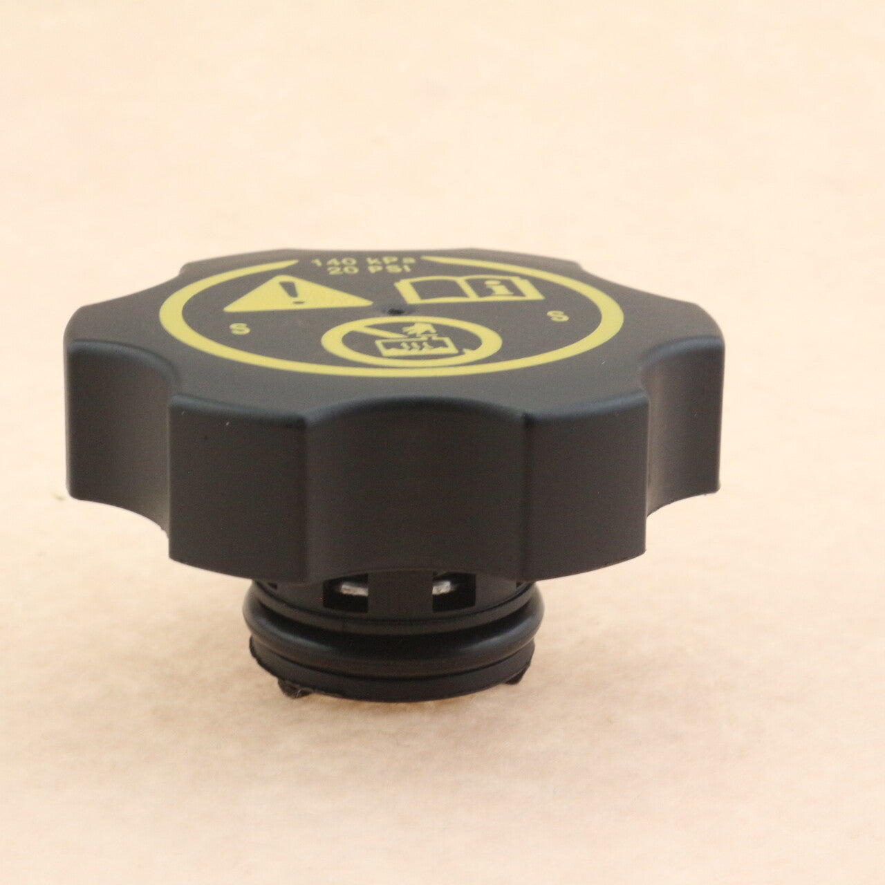 Fit for Buick for Cadillac for Chevrolet Radiator Coolant Surge Tank Cap 13502353