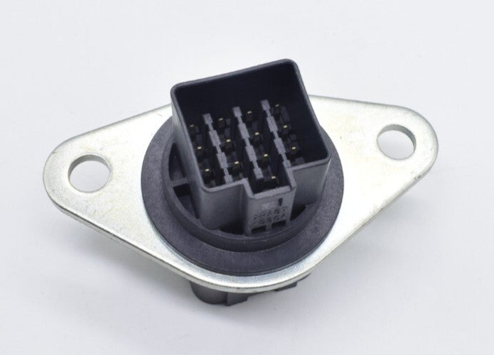 Engine connector (8-cylinder) Engine fuel injector adapter 8HK