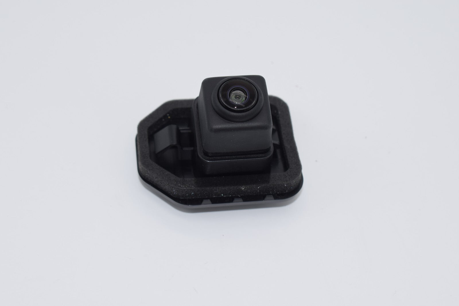 Equipment Manufacturer ( ) Rearview Backup Camera 28442-5AA0C for 15-20 Maxima Murano n