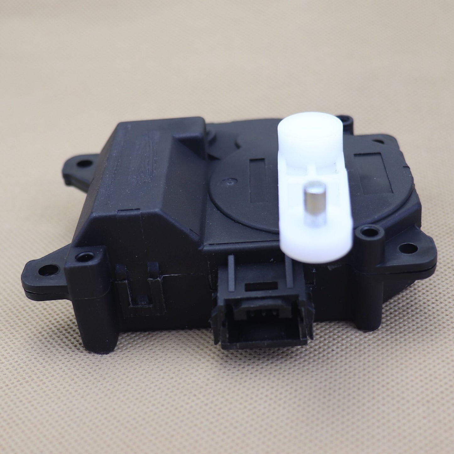 87106-41041 New heater-mixing valve actuator for Lexus RX300 IS300 SC430 GS300