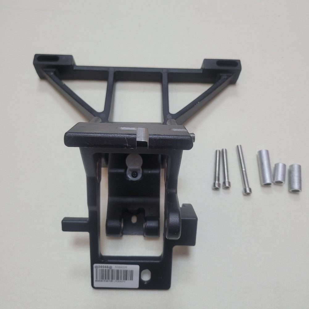Deployable step-hinge bracket assembly suitable for Range Rover L322