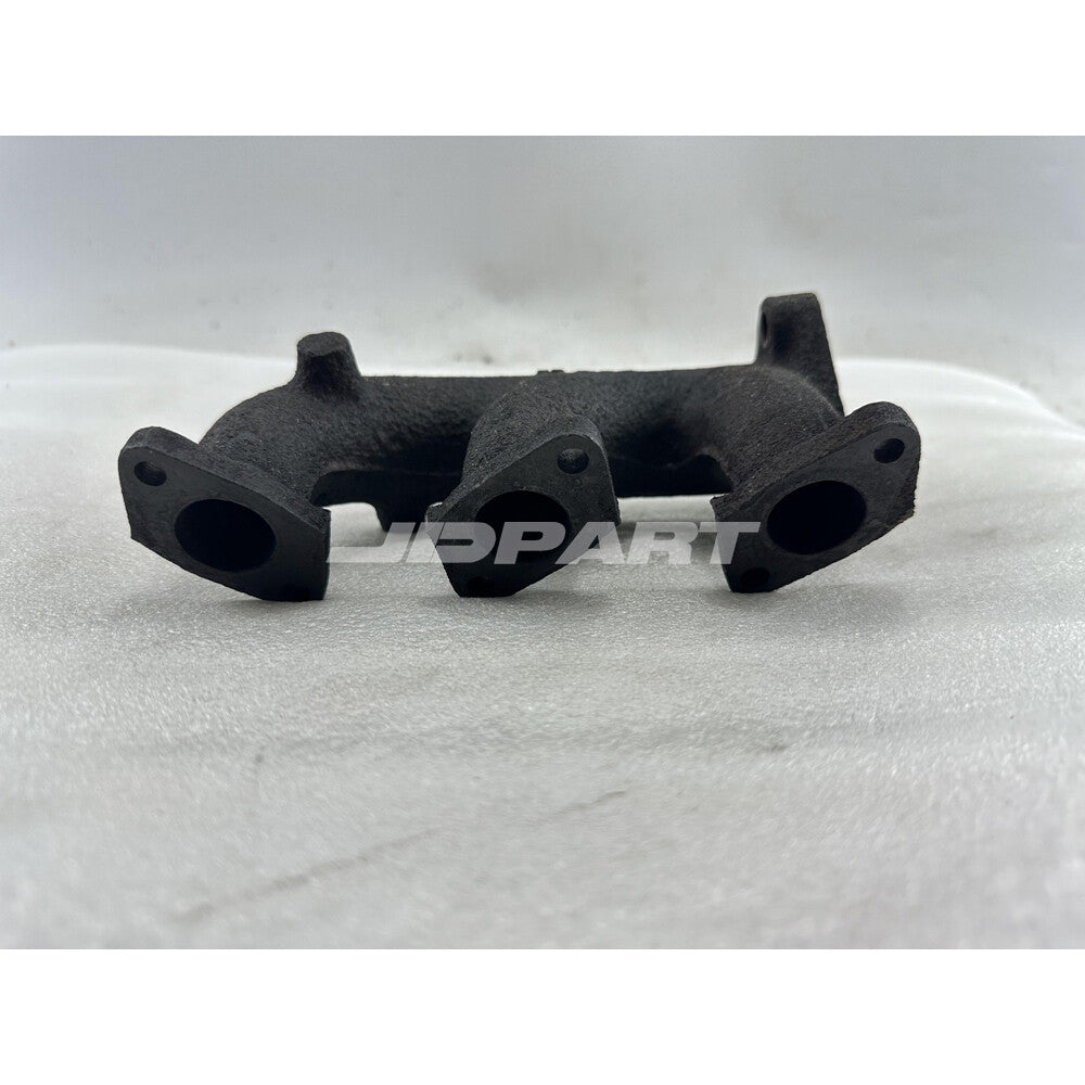 D662 exhaust manifold is suitable for engine spare parts.