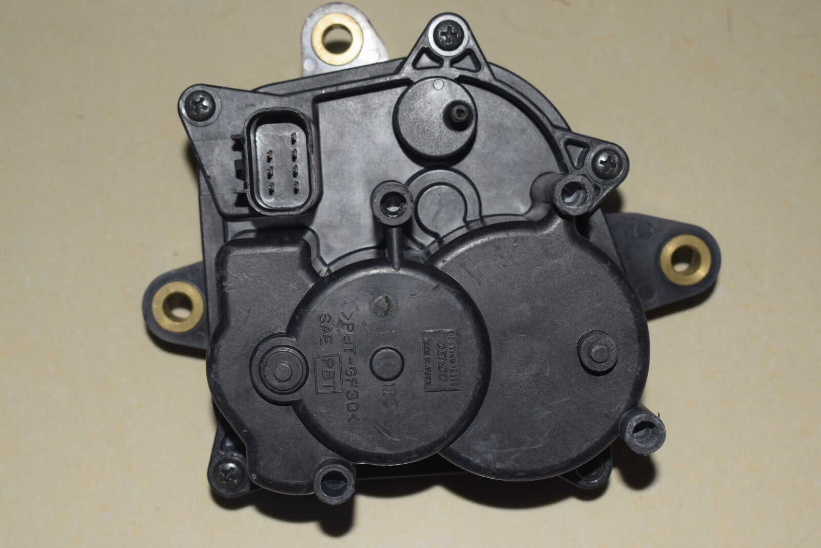 Equipment Manufacturer ( ) Gear Actuators for Transmissions 051100-0111 8981964150 89736666260 Suitable for - n