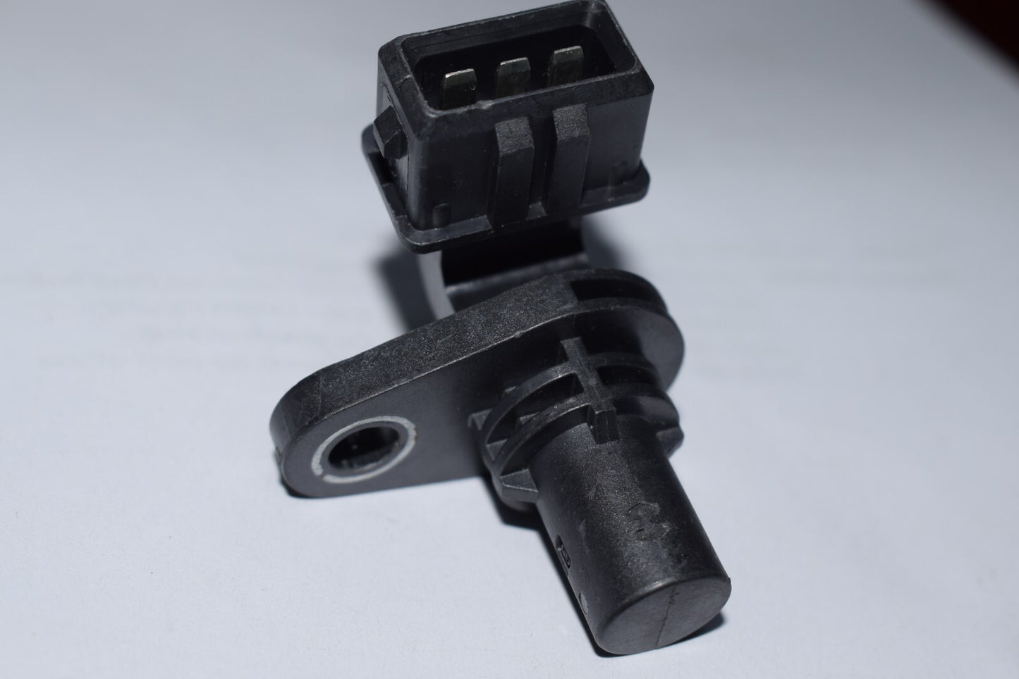 The new crankshaft position sensor is suitable for WULING 421257202- n