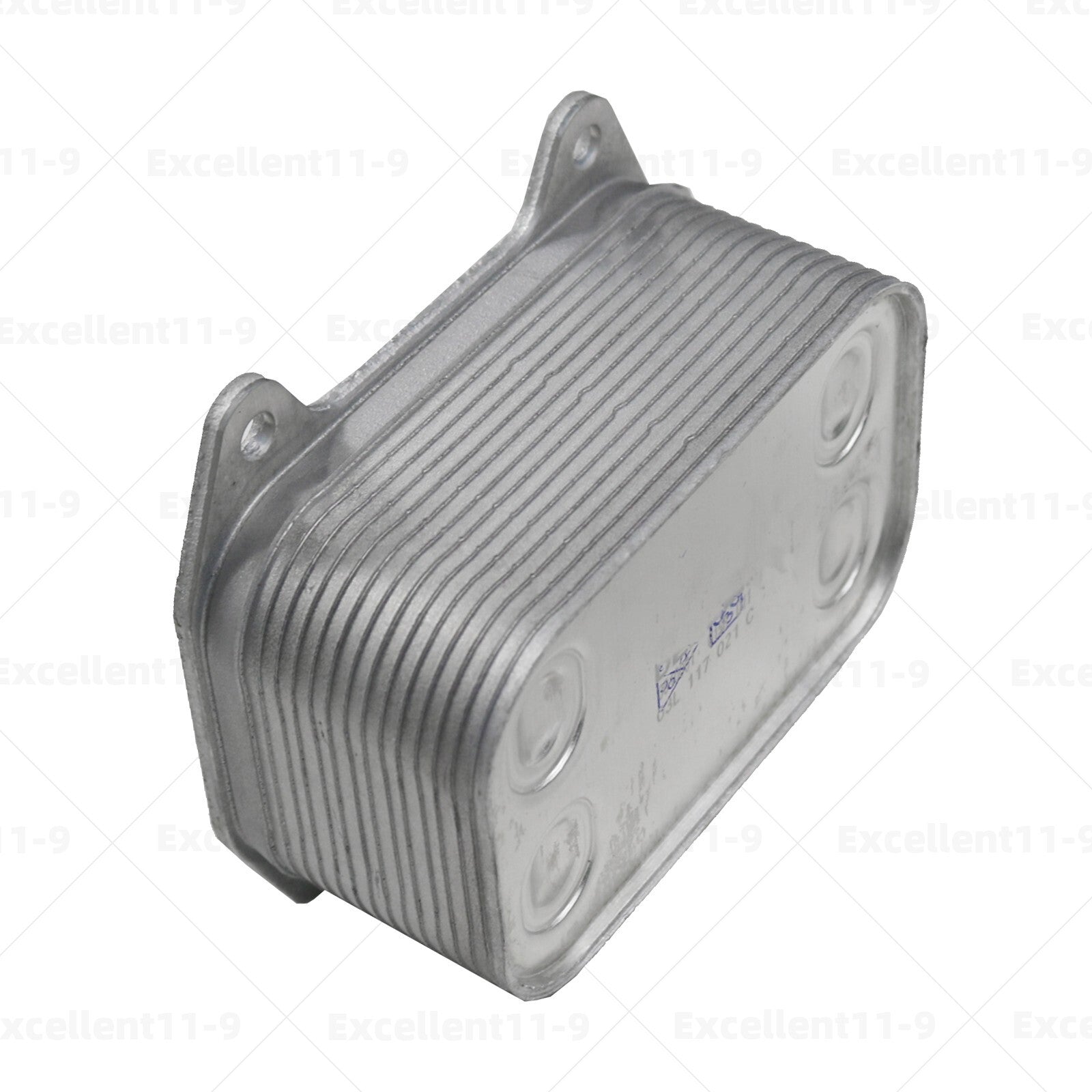 Diesel engine oil cooler 03L117021C suitable for Caddy Eos, for Golf , for Audi A5, A6, and Leon-class vehicles. n