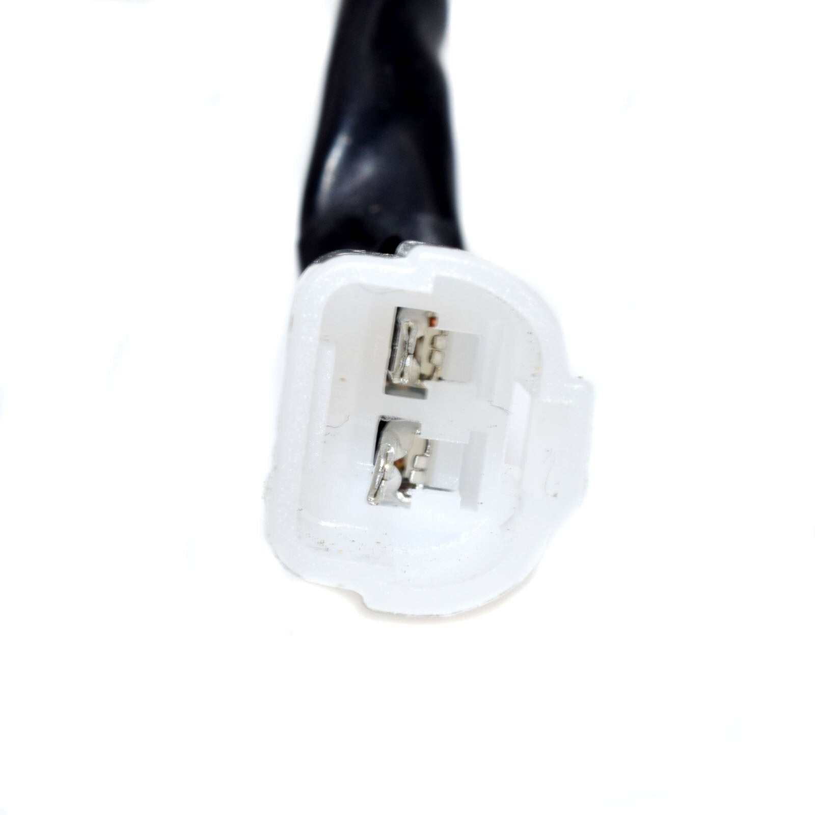 The tailgate latch is compatible with 2000-2010 Hiace Dyna- 1990-2004 models. n