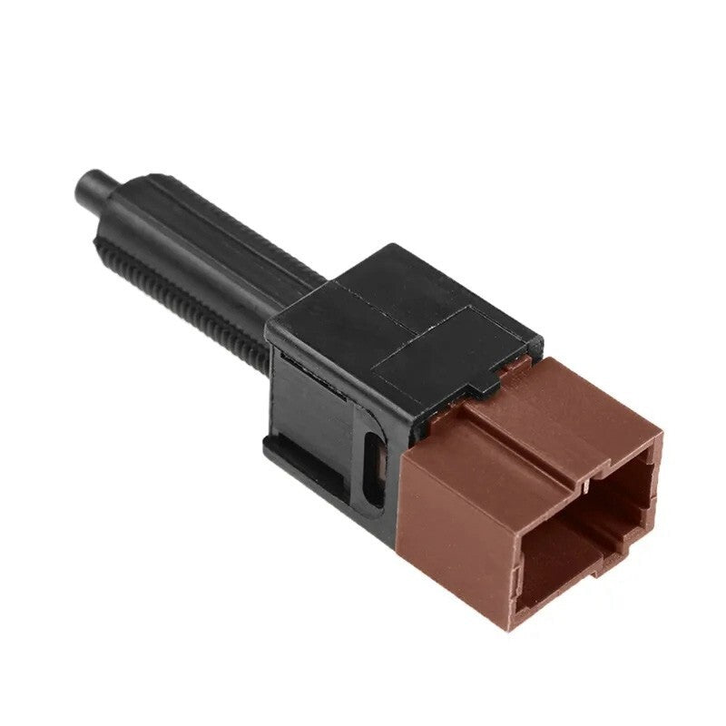 82 C Thermostat 3800884 is suitable for B3.3 4B3.3 engines. C