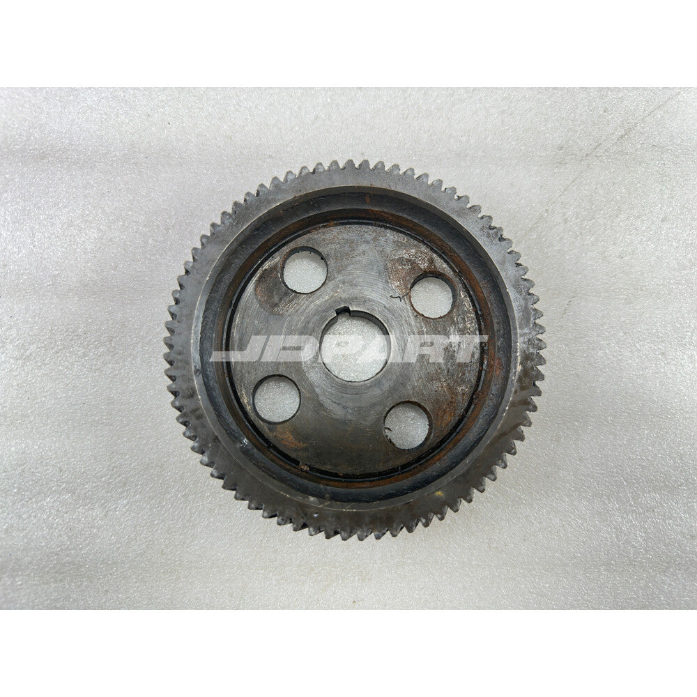 4LE1 shaft idler gear suitable for Isuzu diesel parts -
