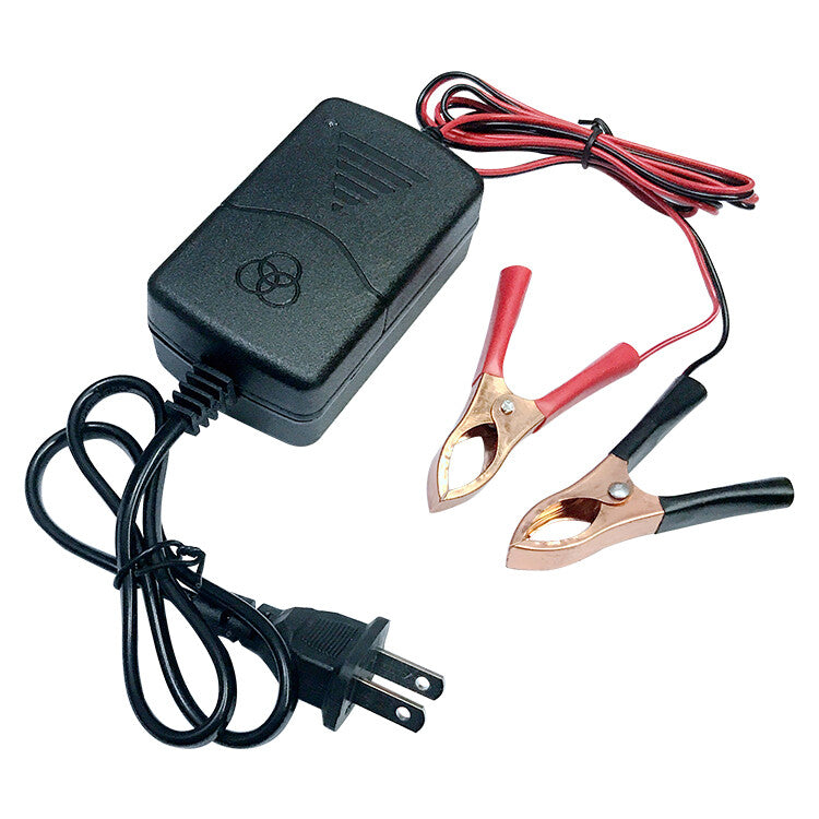 Car battery charger maintainer 12V 1A suitable for trucks, motorcycles, all-terrain vehicles and boats.
