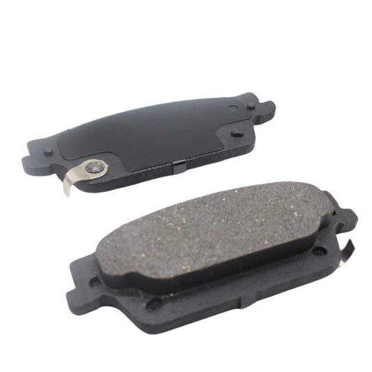 Rear ceramic brake pad kit for Cadillac SRX, STS, CTS (2004-09-) Q