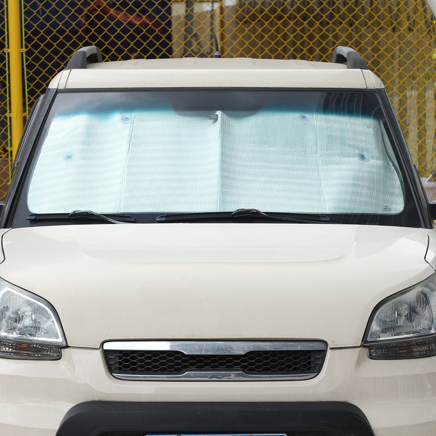 Very thick windshield sunshade suitable for Kia Soul 2010-2013. n