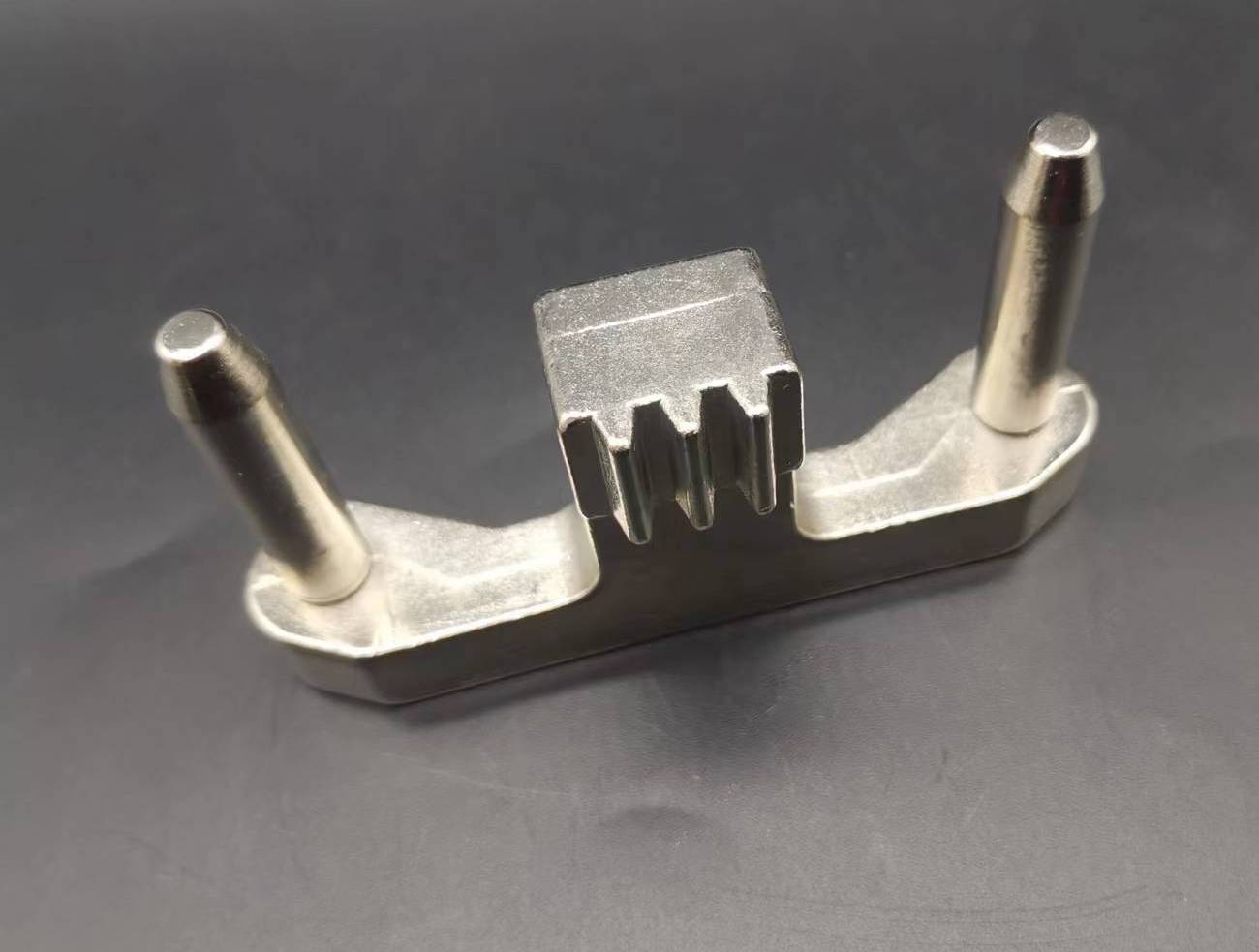 Special timing tool for fixing flywheels n