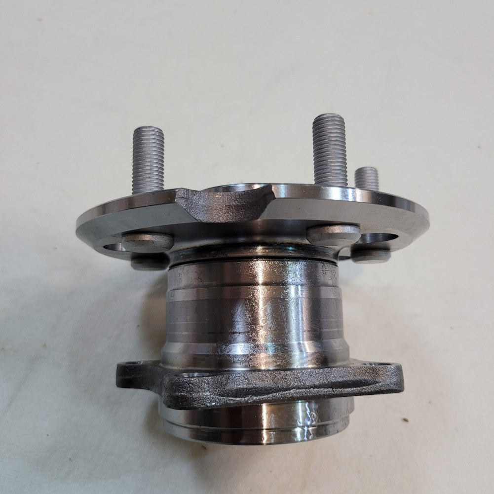 Rear Wheel Hub for Toyota Noah/Voxy Azr65 2001-2007 Q