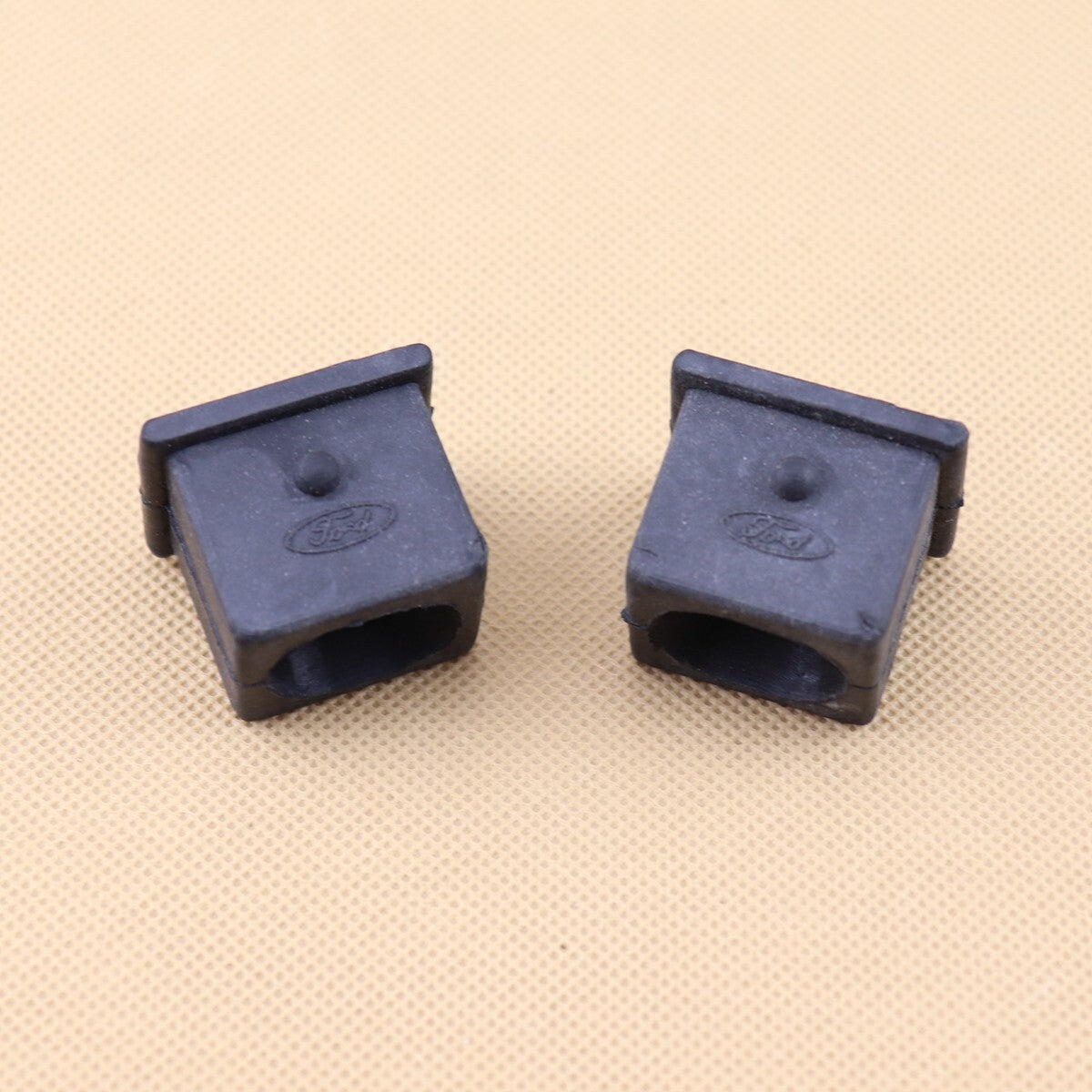 2PCS for LAND ROVER for Range Rover Evoque 2.0L-Radiator Upper Insulator LR007399