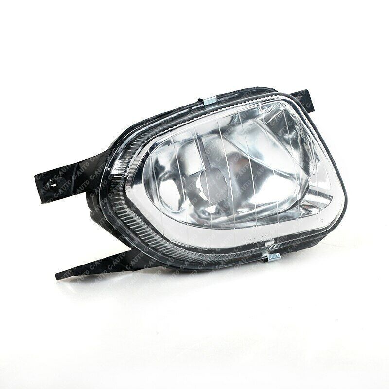 2 pieces for 2003-2006 for Mercedes-Benz W211 LHRH front fog lights and headlights without bulbs.