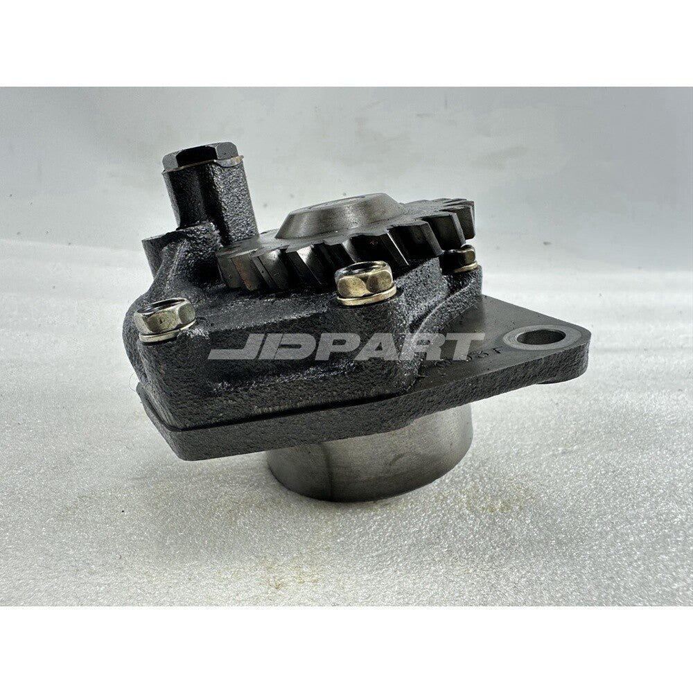 4TN100 and 3TN100 oil pumps 119000 - 32001 are suitable for engine parts.