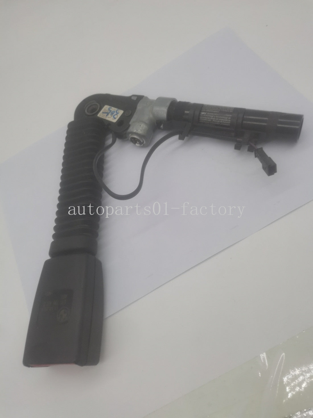 Front Left Driver for Seat Belt Buckle for BMW 528i 535i 550i 740i 750i 760i 10-17