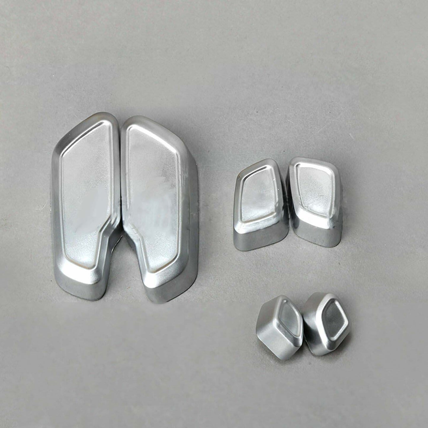 Suitable for Jimsy for Yukon Sela for Canyon car 4-button remote keychain protective cover shell- v