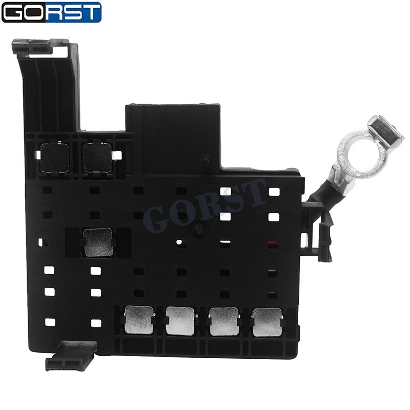 84354721 for Sierra Silverado 17-19 Engine Compartment Fuse Distribution Box v