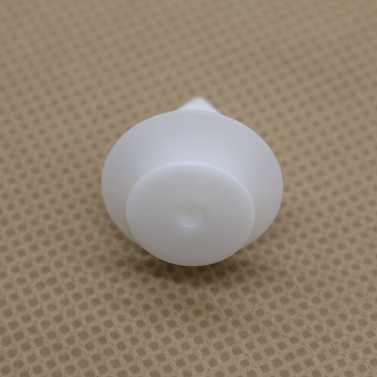 Suitable for Qashqai 08-14 2 windshield washing machine water spray nozzle (ug) 19016