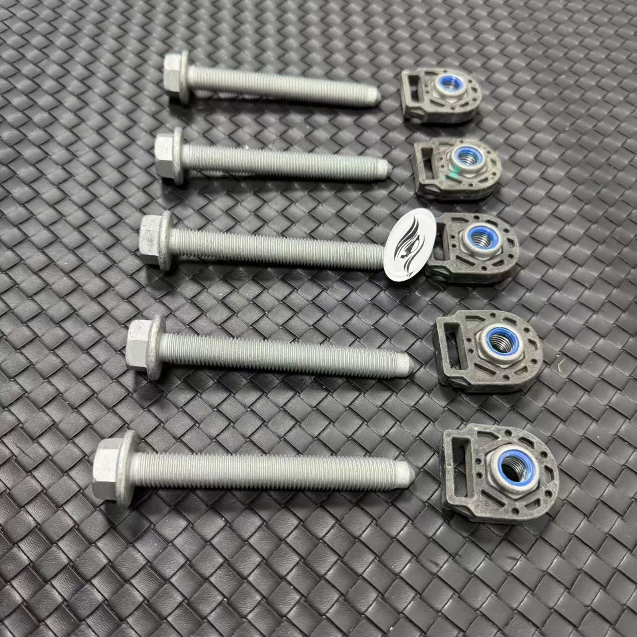 WHT007726 Screw BOLT / NUT SET (2) for AUDI SQ5 18-24 Q